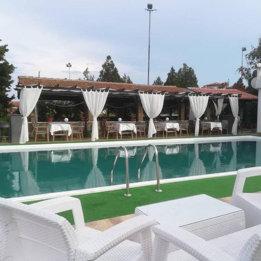 Hotel Complex Exotica Lozenets Esterno foto
