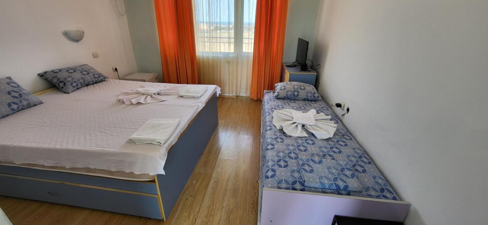 Hotel Complex Exotica Lozenets Esterno foto