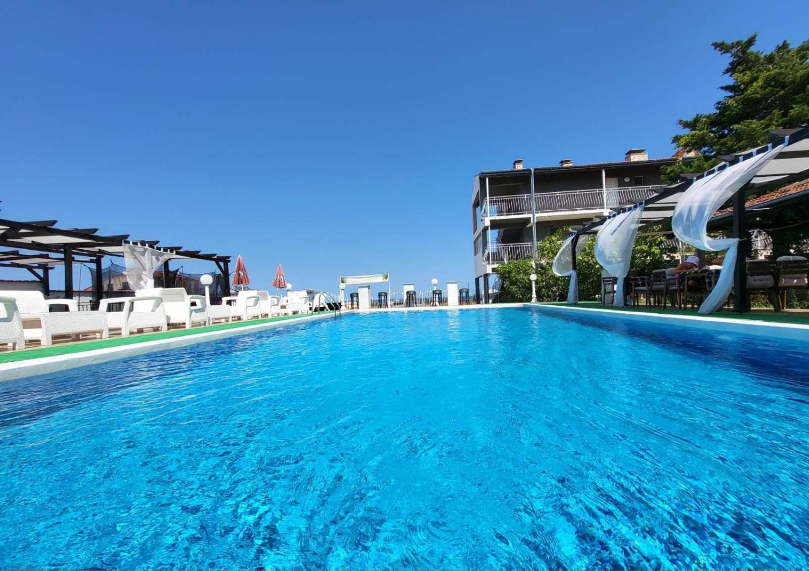 Hotel Complex Exotica Lozenets Esterno foto