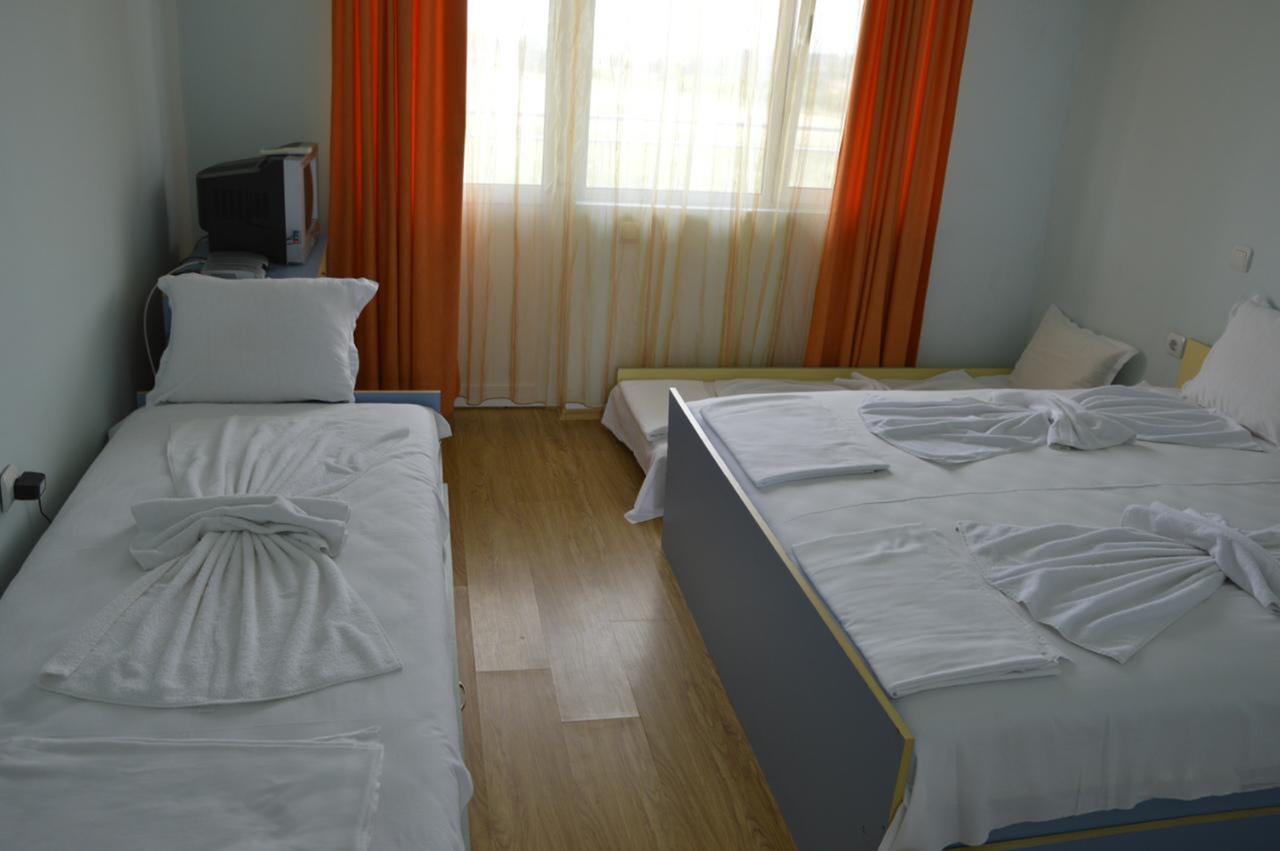 Hotel Complex Exotica Lozenets Esterno foto